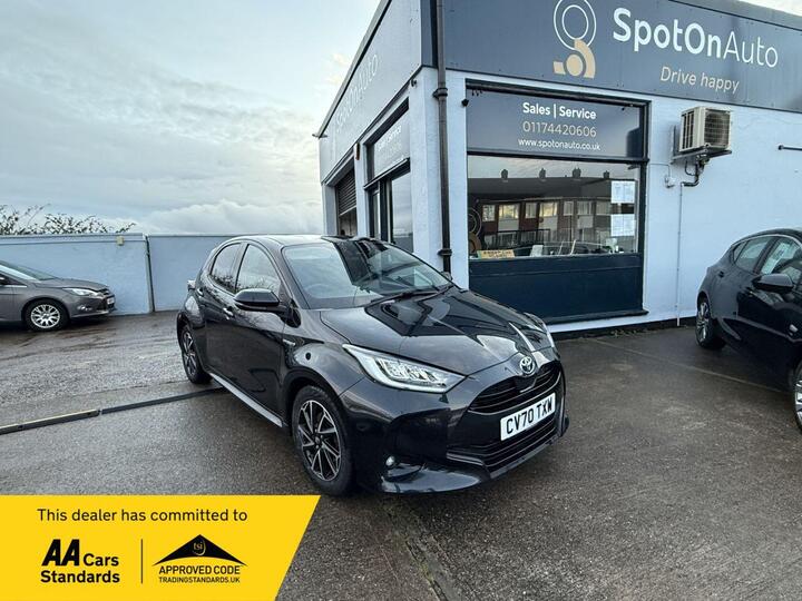 Toyota YARIS 1.5 VVT-h Design E-CVT Euro 6 (s/s) 5dr