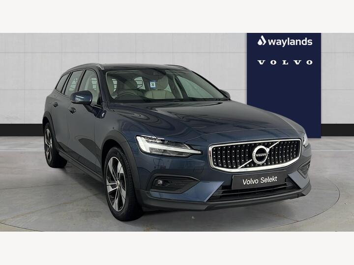 Volvo V60 Cross Country 2.0 T5 Plus Auto AWD Euro 6 (s/s) 5dr