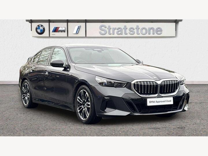 BMW 5 Series 2.0 520i MHT M Sport Steptronic Euro 6 (s/s) 4dr BMW 5 Series 2.0 520i MHT M Sport Steptronic Euro 6 (s/s) 4dr