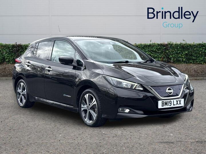 Nissan LEAF 40kWh N-Connecta Auto 5dr