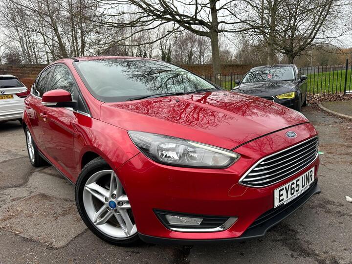 Ford Focus 1.0T EcoBoost Titanium Euro 6 (s/s) 5dr