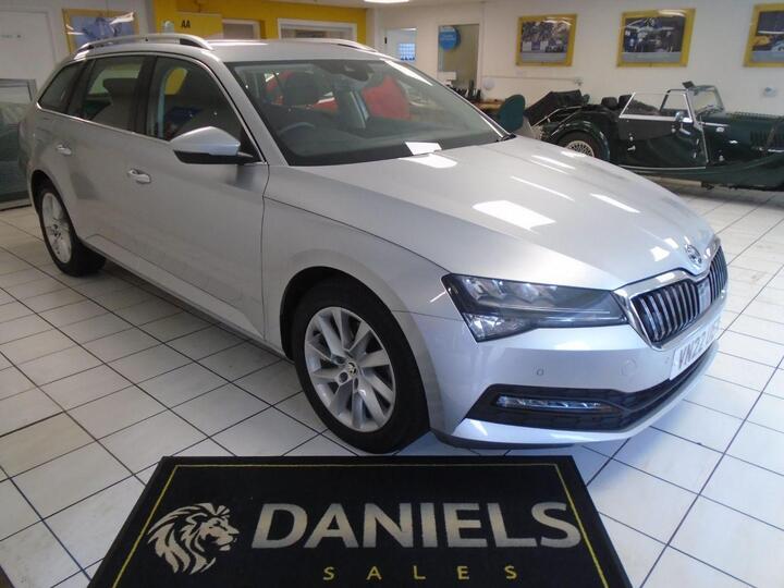 Skoda SUPERB 1.5 TSI ACT SE Euro 6 (s/s) 5dr Skoda SUPERB 1.5 TSI ACT SE Euro 6 (s/s) 5dr