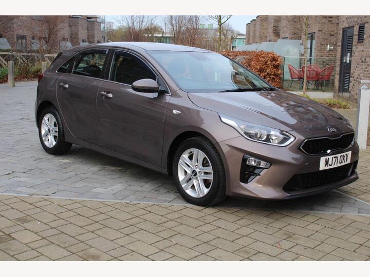 Kia CEED 1.6 CRDi MHEV 2 Euro 6 (s/s) 5dr