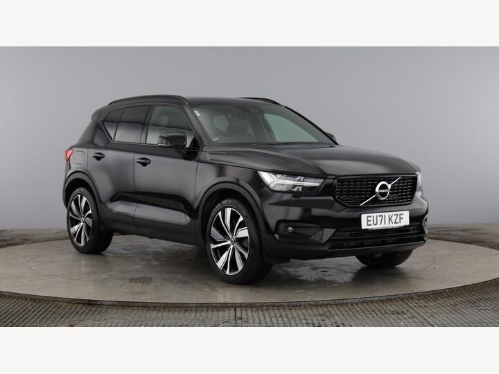 Volvo XC40 1.5h T5 Recharge 10.7kWh Ultimate Dark Auto Euro 6 (s/s) 5dr
