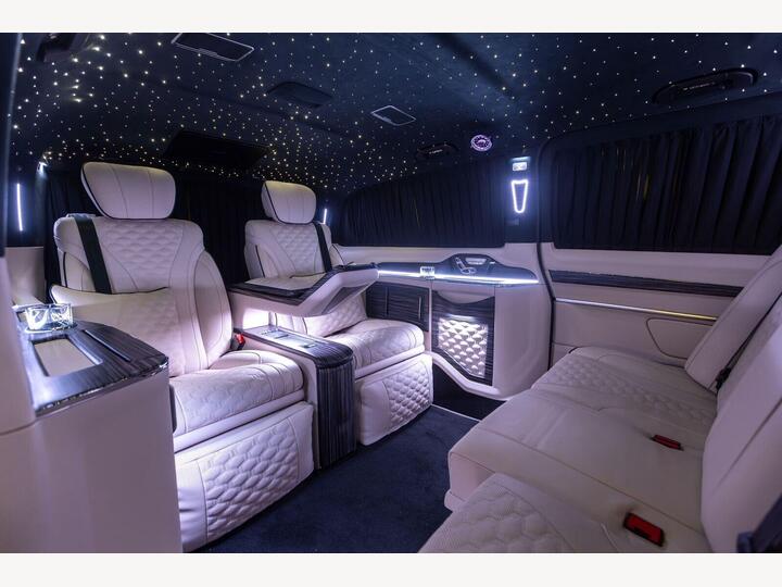 Mercedes-Benz V Class 2.0 V300d Exclusive G-Tronic+ Euro 6 (s/s) 5dr (7 Seat, Extra Long)