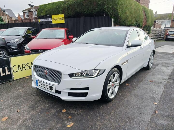 Jaguar XE 2.0d Portfolio Auto Euro 6 (s/s) 4dr