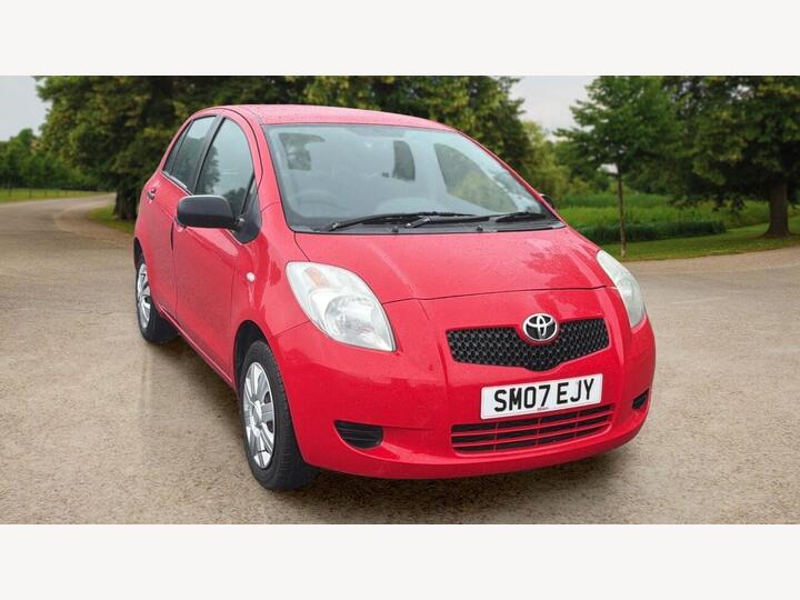 Toyota Yaris 1.0 VVT-i Ion 5dr