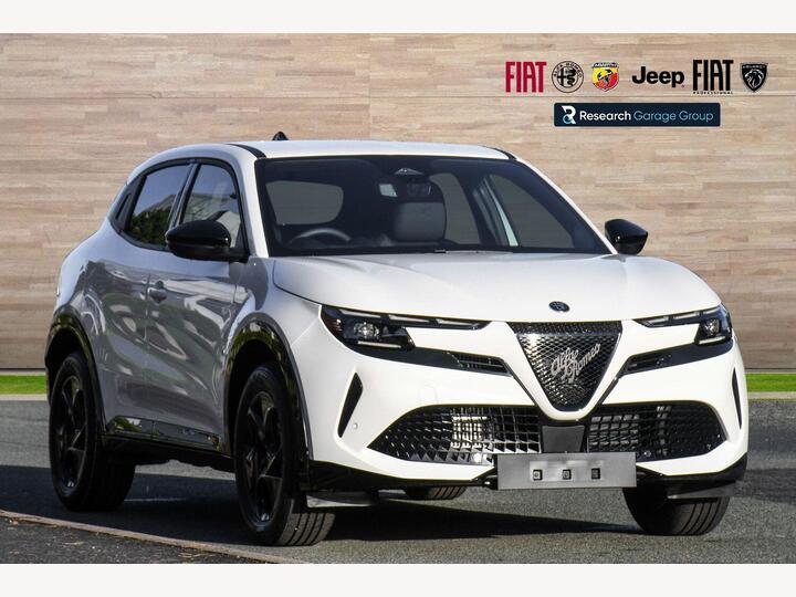 Alfa Romeo Junior Ibrida 1.2 MHEV Ibrida E-DCT Euro 6 (s/s) 5dr