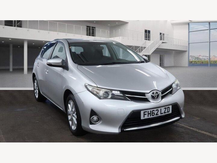 Toyota Auris 1.6 V-Matic Icon Multidrive S Euro 5 5dr Toyota Auris 1.6 V-Matic Icon Multidrive S Euro 5 5dr