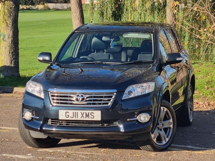 Toyota RAV4 2.2 D-CAT SR Auto 4WD Euro 5 5dr