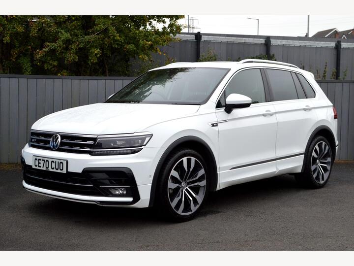 Volkswagen Tiguan 2.0 TDI R-Line Tech DSG Euro 6 (s/s) 5dr