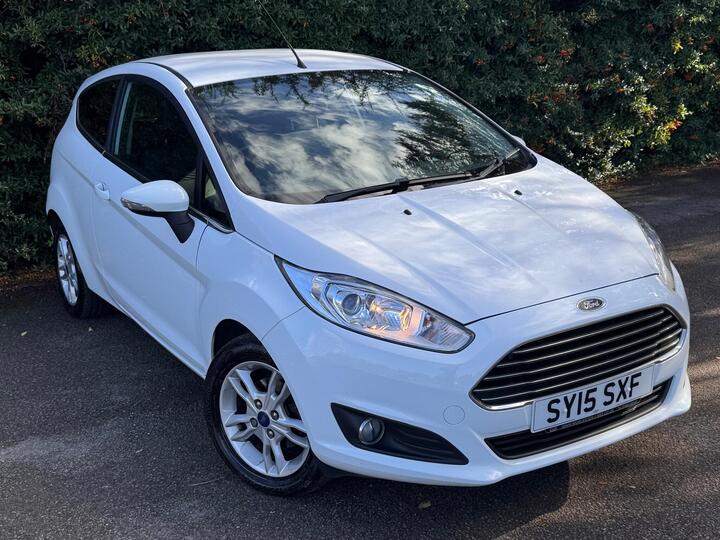 Ford Fiesta 1.0T EcoBoost Zetec Euro 5 (s/s) 3dr
