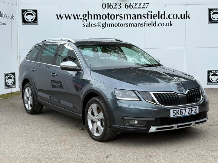 Skoda Octavia 2.0 TDI Scout DSG 4WD Euro 6 (s/s) 5dr