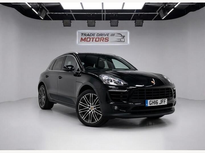 Porsche Macan 3.0 TD V6 S PDK 4WD Euro 6 (s/s) 5dr Porsche Macan 3.0 TD V6 S PDK 4WD Euro 6 (s/s) 5dr