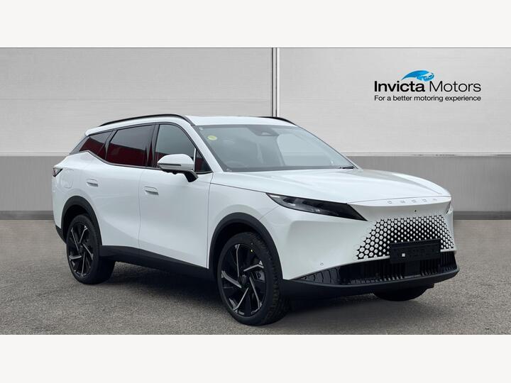 OMODA 7 SHS Plug-in Hybrid 1.5T SHS 18.4kWh Noble DHT1 Euro 6 (s/s) 5dr