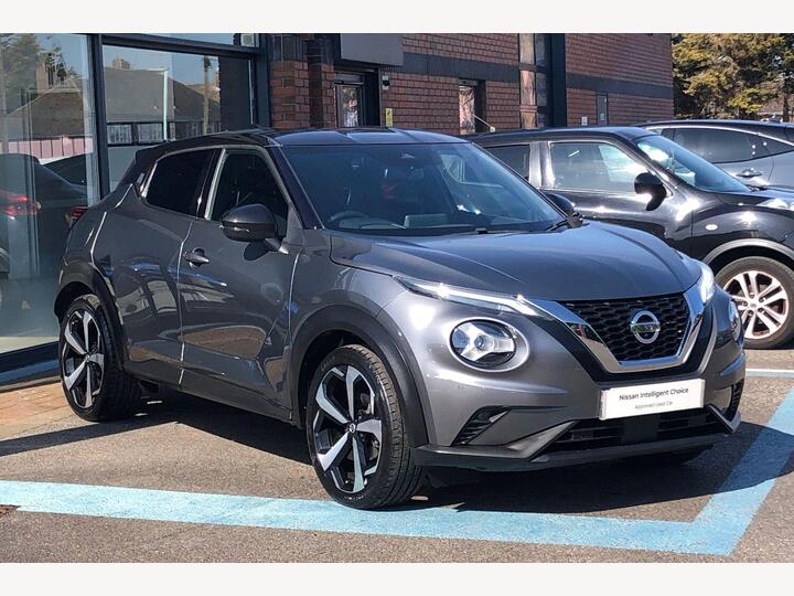 Nissan Juke 1.0 DIG-T Tekna DCT Auto Euro 6 (s/s) 5dr Nissan Juke 1.0 DIG-T Tekna DCT Auto Euro 6 (s/s) 5dr
