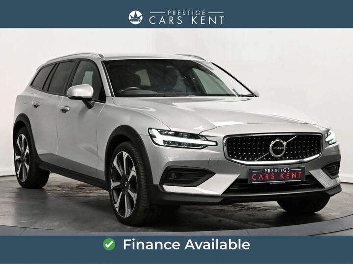 Volvo V60 Cross Country 2.0 B5 MHEV Plus Auto AWD Euro 6 (s/s) 5dr