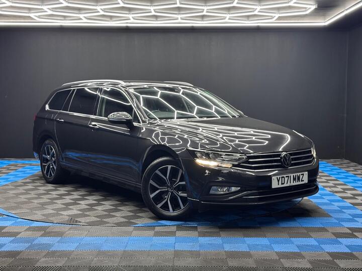 Volkswagen Passat 2.0 TDI EVO SEL DSG Euro 6 (s/s) 5dr Volkswagen Passat 2.0 TDI EVO SEL DSG Euro 6 (s/s) 5dr