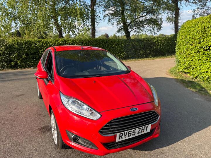 Ford Fiesta 1.0T EcoBoost Titanium Euro 6 (s/s) 5dr