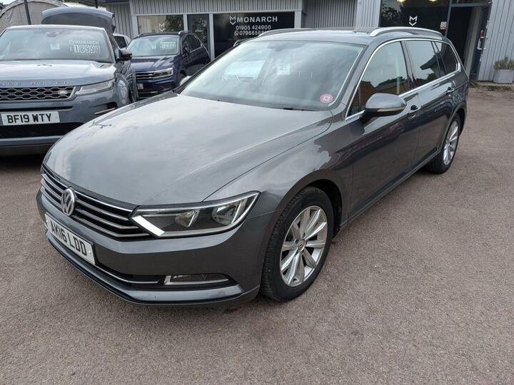 Volkswagen PASSAT 2.0 TDI BlueMotion Tech SE Business Euro 6 (s/s) 5dr
