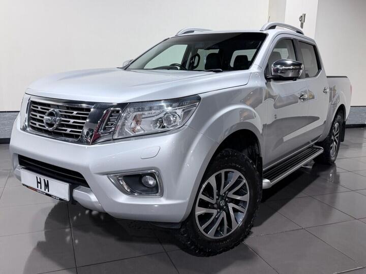 Nissan NAVARA 2.3 DCi Tekna 4WD Euro 6 (s/s) 4dr