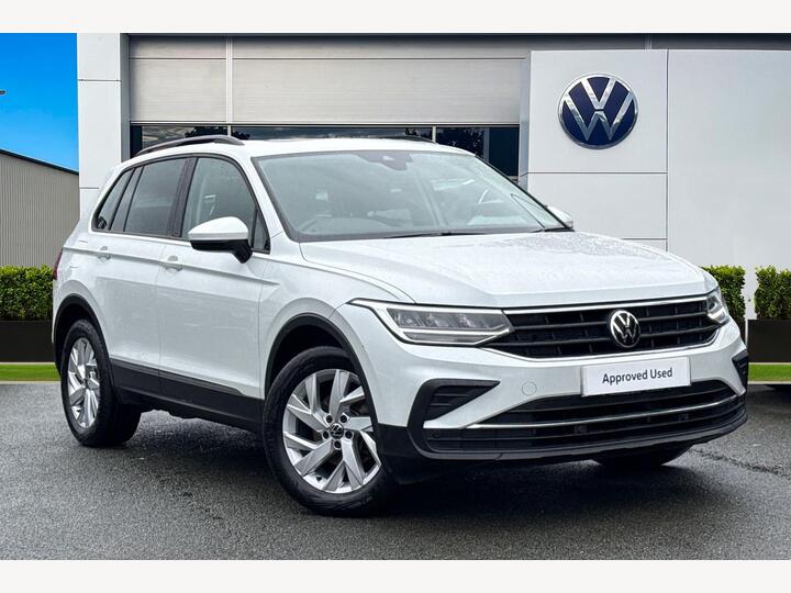 Volkswagen Tiguan 1.5 TSI Life Euro 6 (s/s) 5dr