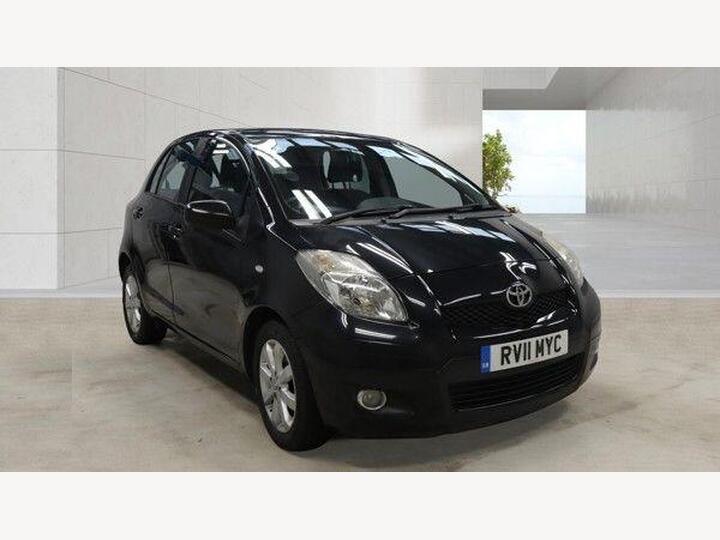 Toyota Yaris 1.33 Dual VVT-i T Spirit Euro 5 (s/s) 5dr