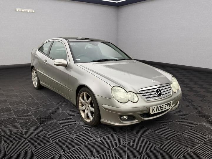 Mercedes-Benz C Class 2.1 C220 CDI SE 2dr