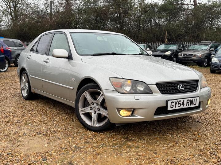 Lexus IS 2.0 200 SE 4dr