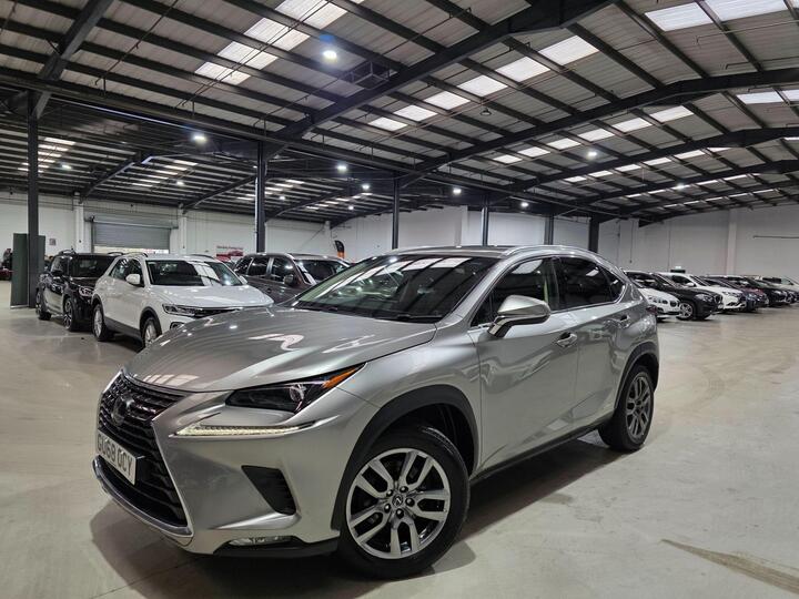 Lexus NX 2.5 300h Luxury E-CVT 4WD Euro 6 (s/s) 5dr