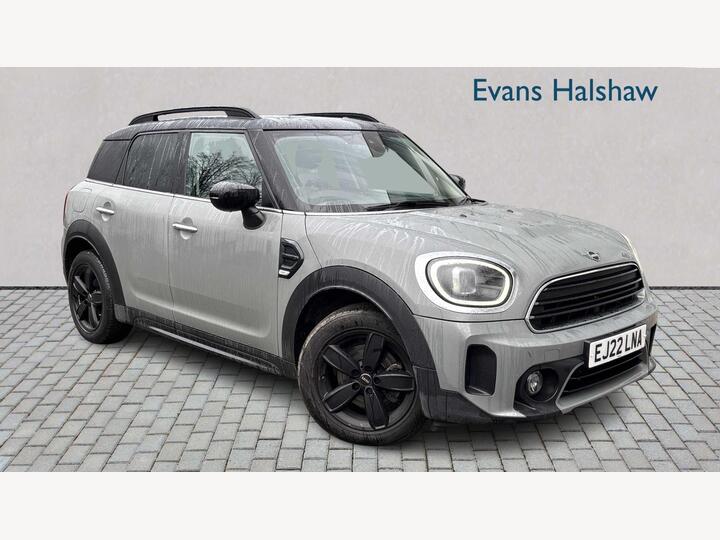 MINI COUNTRYMAN HATCHBACK 1.5 Cooper Classic Steptronic Euro 6 (s/s) 5dr MINI COUNTRYMAN HATCHBACK 1.5 Cooper Classic Steptronic Euro 6 (s/s) 5dr