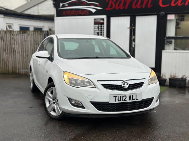 Vauxhall Astra 1.4 16v Exclusiv Euro 5 5dr
