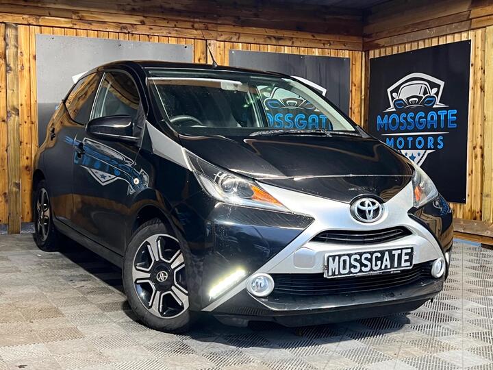 Toyota AYGO 1.0 VVT-i X-clusiv X-shift Euro 5 5dr Euro 5