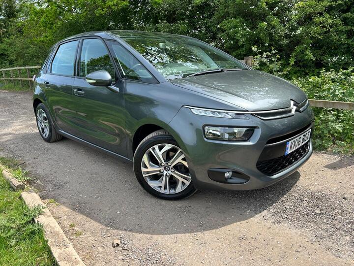 Citroen C4 Picasso 1.6 BlueHDi Selection Euro 6 (s/s) 5dr Citroen C4 Picasso 1.6 BlueHDi Selection Euro 6 (s/s) 5dr