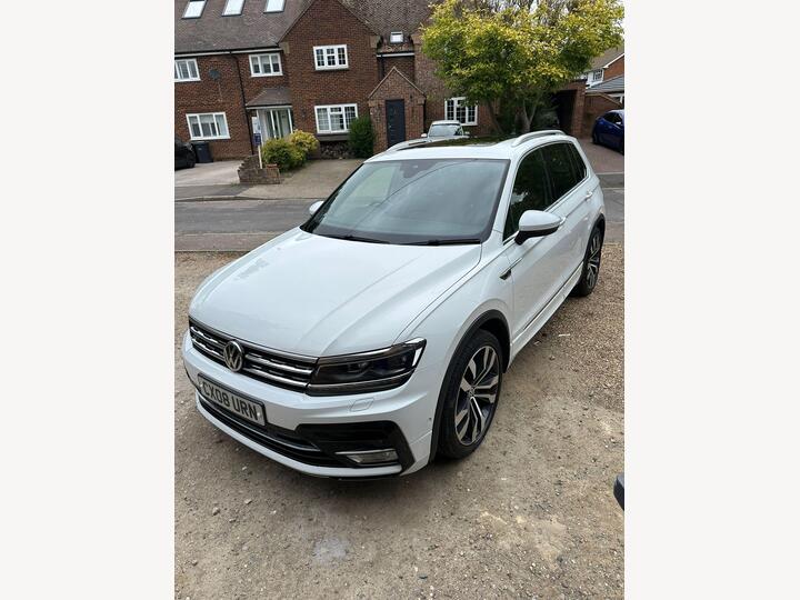 Volkswagen Tiguan 2.0 TDI BlueMotion Tech R-Line DSG 4Motion Euro 6 (s/s) 5dr