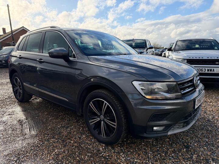 Volkswagen Tiguan 1.5 TSI EVO SE Navigation DSG Euro 6 (s/s) 5dr