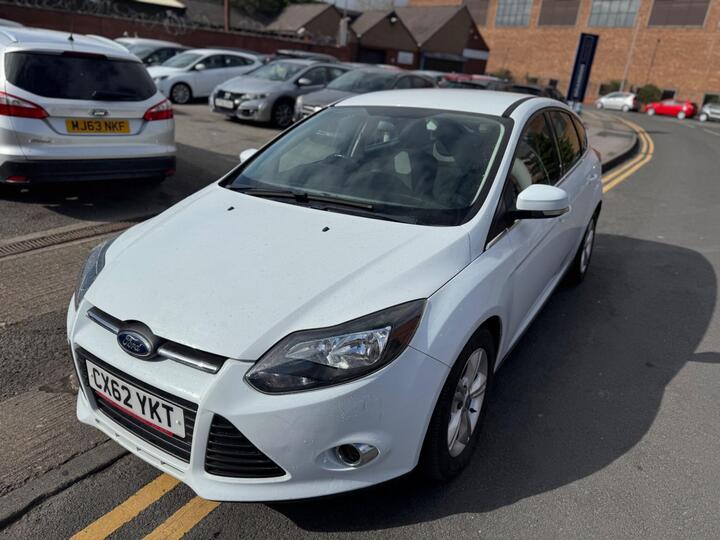 Ford Focus 1.6 Zetec Powershift Euro 5 5dr