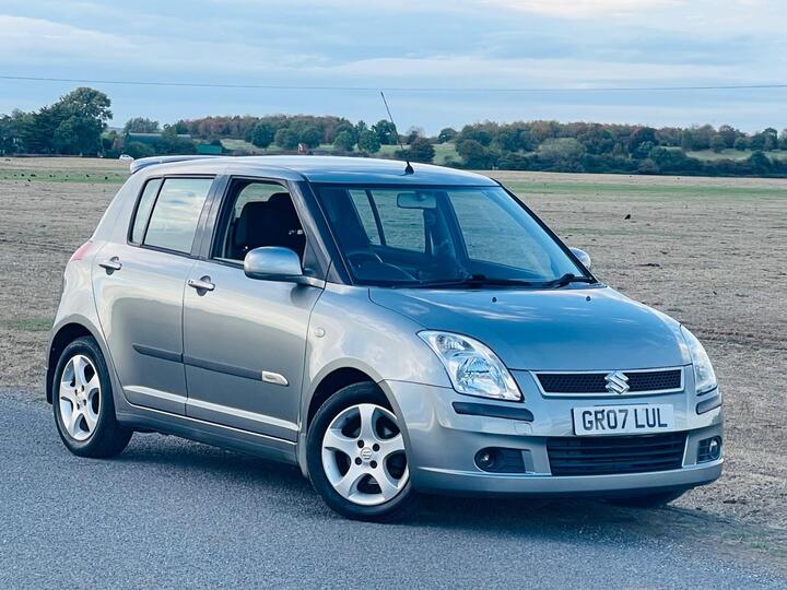 Suzuki Swift 1.5 GLX 5dr