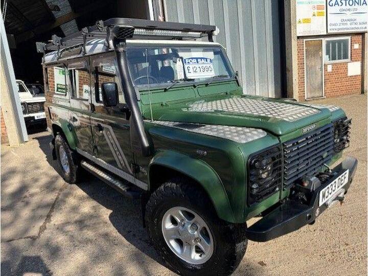 Land Rover Defender 110 2.5 TD5 County Station Wagon 5dr