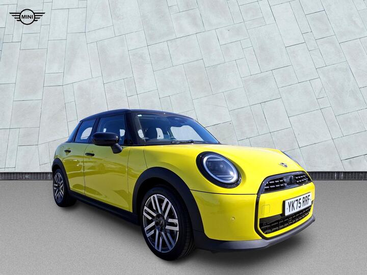 MINI Cooper 1.5C Classic Steptronic Euro 6 (s/s) 5dr