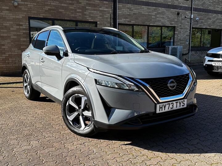 Nissan Qashqai 1.3 DIG-T MHEV N-Connecta Euro 6 (s/s) 5dr