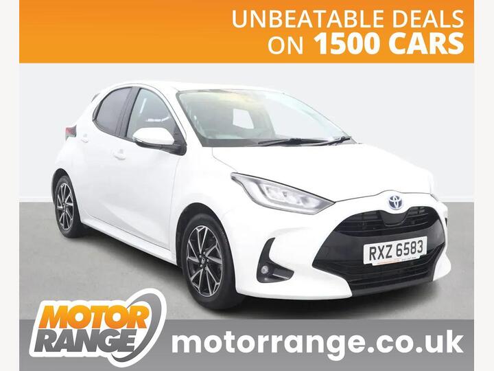 Toyota Yaris 1.5 VVT-h Design E-CVT Euro 6 (s/s) 5dr Toyota Yaris 1.5 VVT-h Design E-CVT Euro 6 (s/s) 5dr