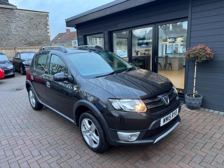 Dacia Sandero Stepway 1.5 DCi Laureate Euro 5 5dr