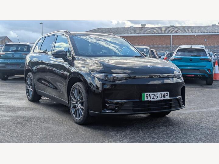 Leapmotor C10 69.9kWh Auto 5dr