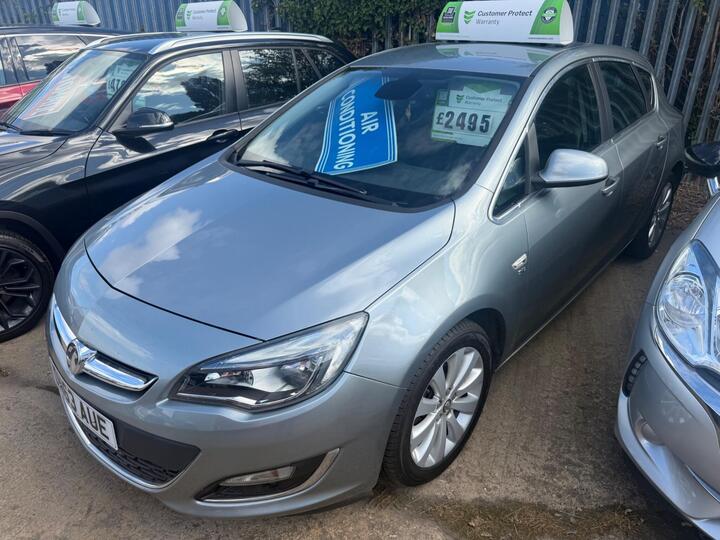 Vauxhall Astra 1.4T 16v SE Euro 5 5dr