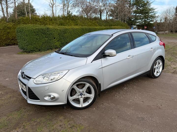 Ford Focus 1.6 TDCi Titanium X Euro 5 (s/s) 5dr