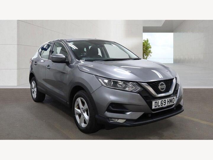 Nissan Qashqai 1.3 DIG-T Acenta Premium Euro 6 (s/s) 5dr