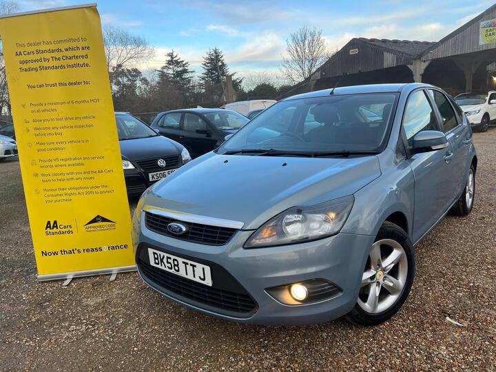 Ford Focus 1.6 Zetec 5dr