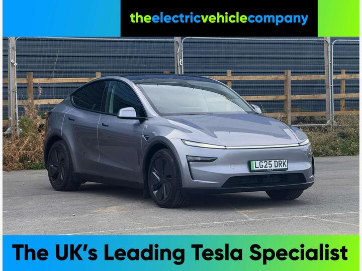 Tesla Model Y 84.7kWh (Dual Motor) Long Range Auto 4WDE 5dr