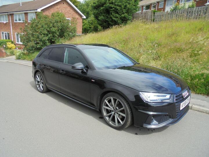 Audi A4 Avant 2.0 TDI 40 Black Edition S Tronic Euro 6 (s/s) 5dr